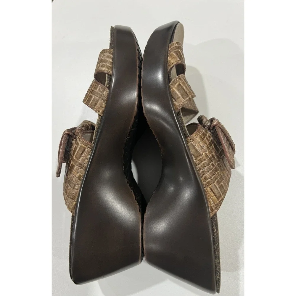 Abeo Biosystem Women's 6 N Dorin Textured Buckle Strap Wedge Sandals Shoes Brown